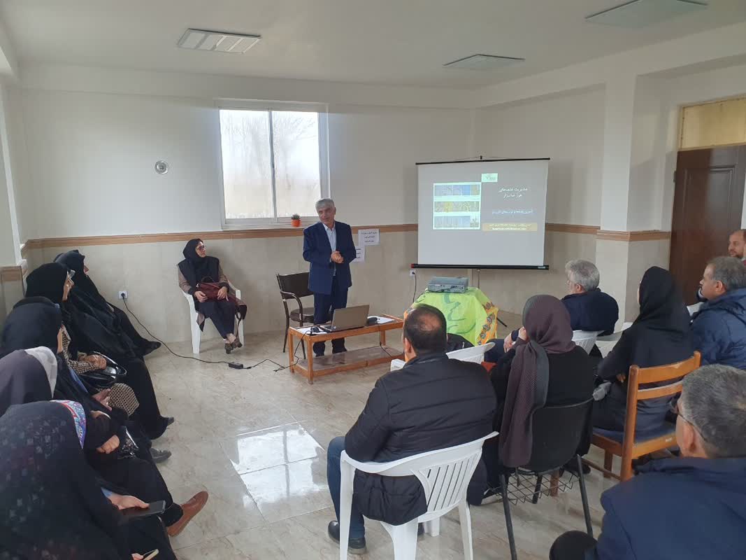 دوره آموزشی ترویجی با حضور محققین معین در کوچصفهان برگزار شد